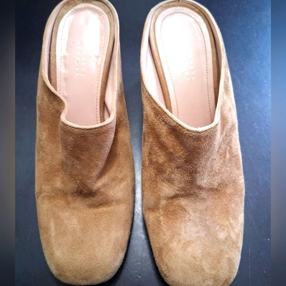 Barneys New York Tan Slip On Mules   Size 6 (35.5) - Picture 1 of 11